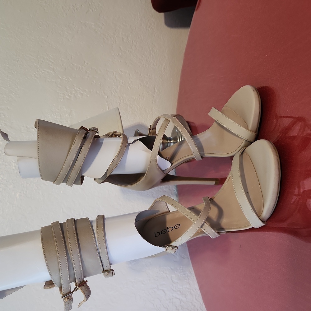 Bebe beige high heels size 6 - Picture 6 of 16